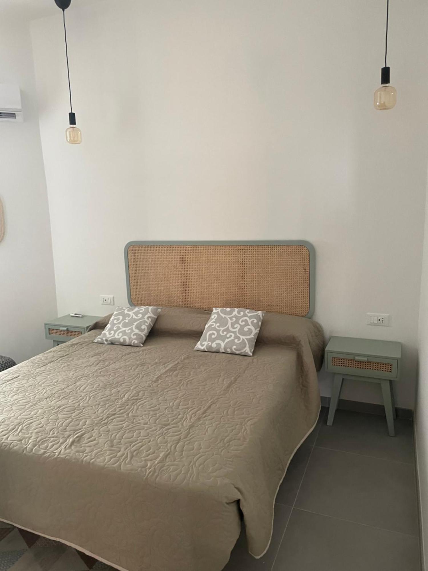 Thai Boutique Rooms Peschici Exteriör bild